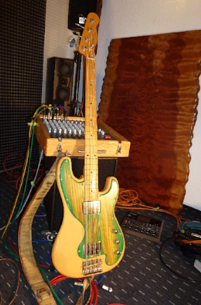Bassgitarre Fender Brasil 01.JPG