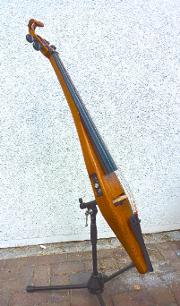 Cello 1 Bau 09.jpg